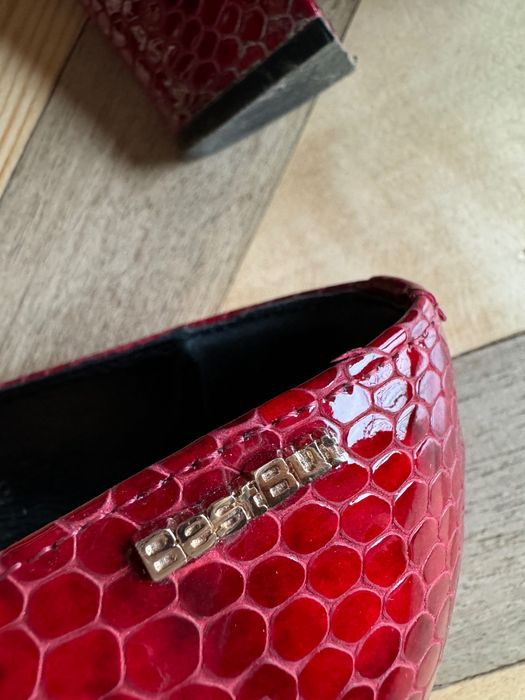 Buty Best but ,czółenka  bordo na słupku rozm.39