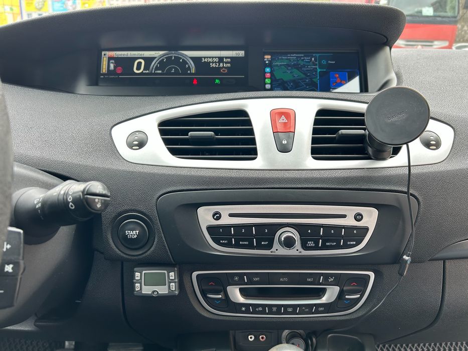 Renault Grand Scenic 1,5 дизель білий