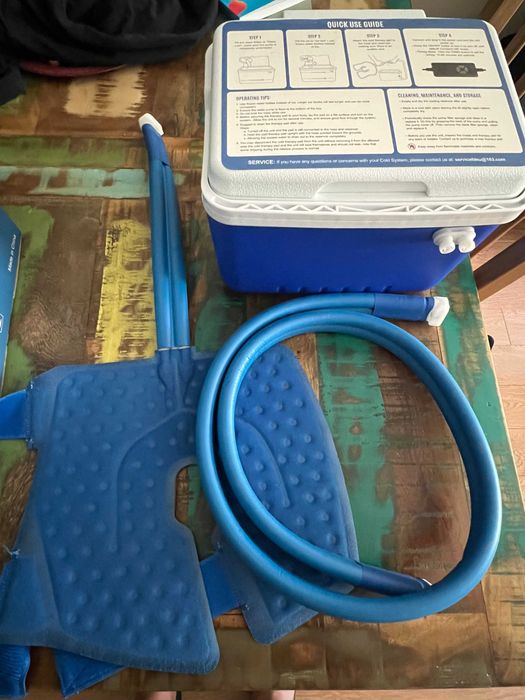 Máquina de crioterapia / terapia fria com gelo — 6L — joelho, tornozelo, ombro