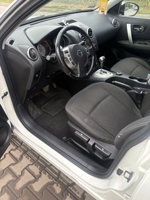 Nissan Qashqai 2009 року