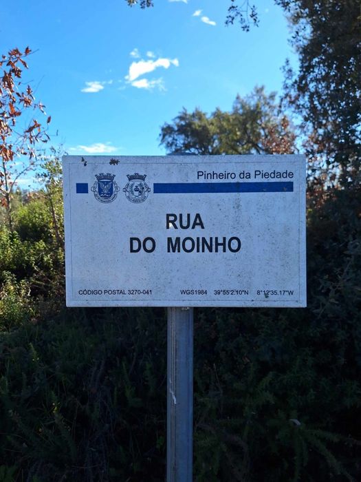 Quintinha Poço e Terreno - Stone house