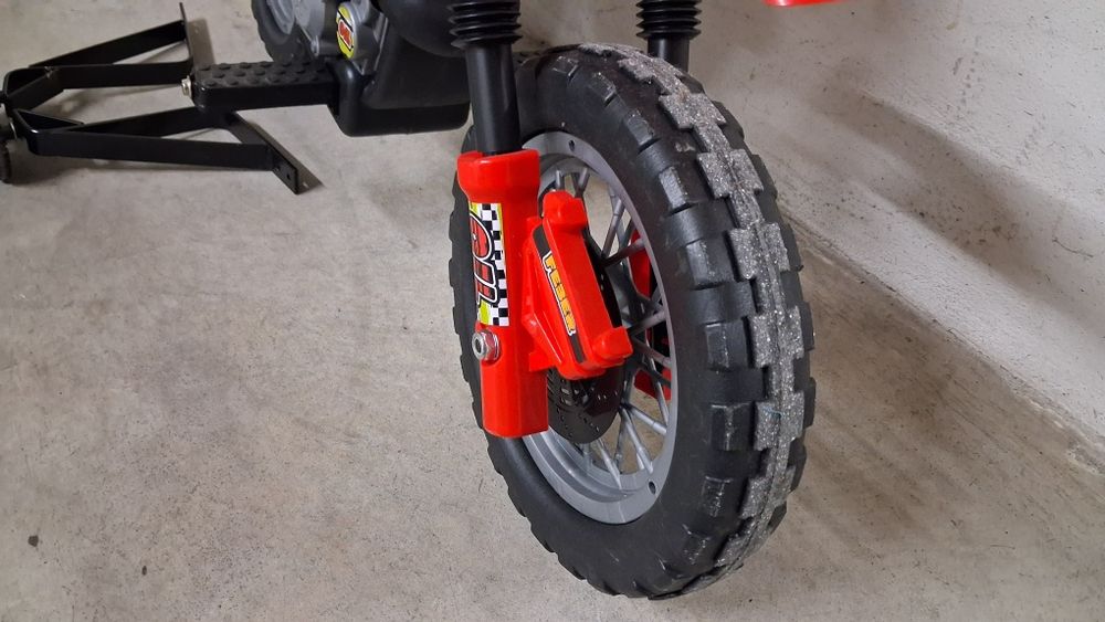 Mota de criança a bateria Feber Motorbike