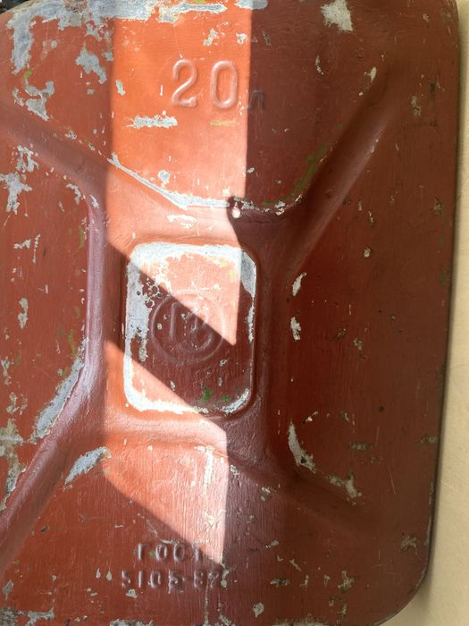 Канистры стальные