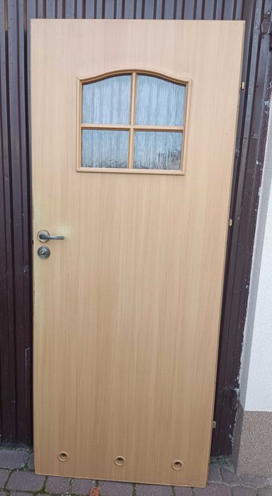 Drzwi wewnętrzne lewe i prawe, łazienkowe gratis