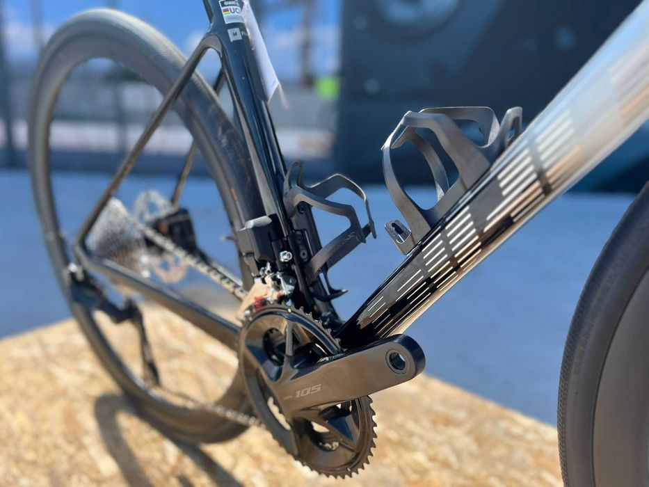 GIANT DEFY ADVANCED PRO 1