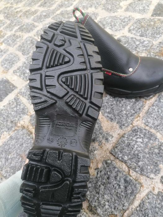 Botas biqueira aço novas