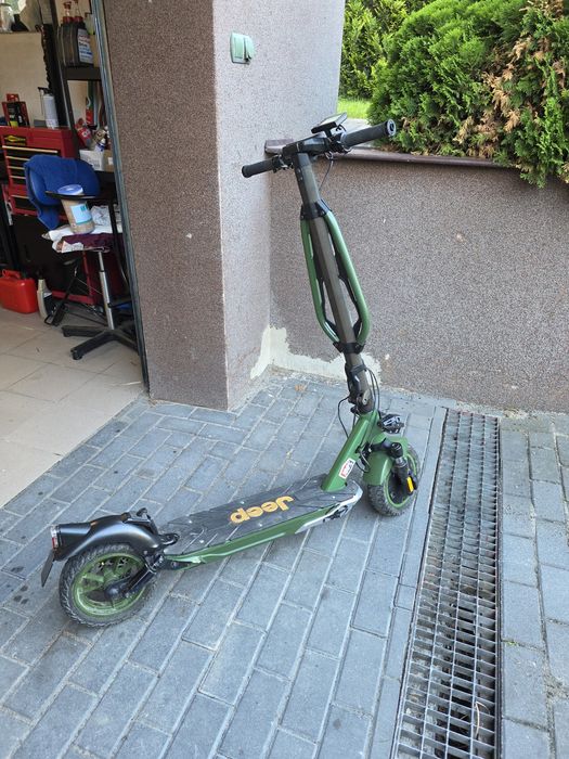Hulajnoga elektryczna  Jeep