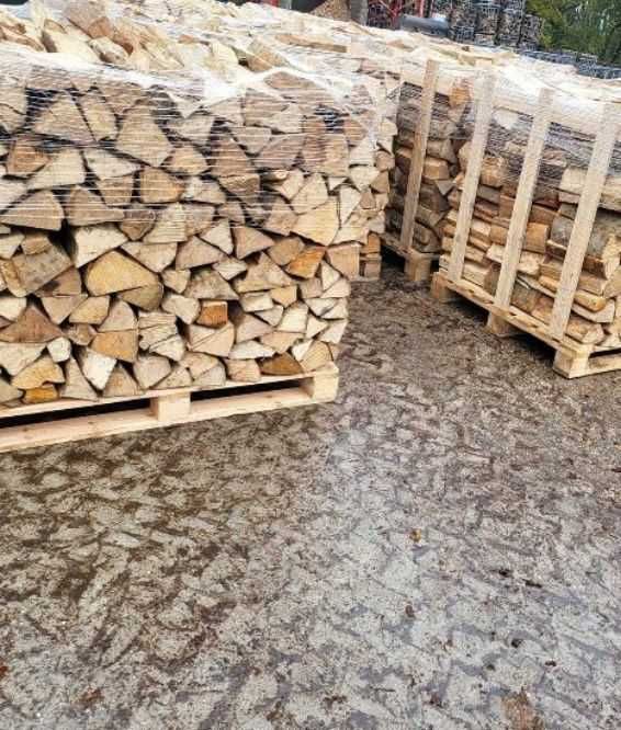 Lenha de pinho seca 35€ o metro cúbico