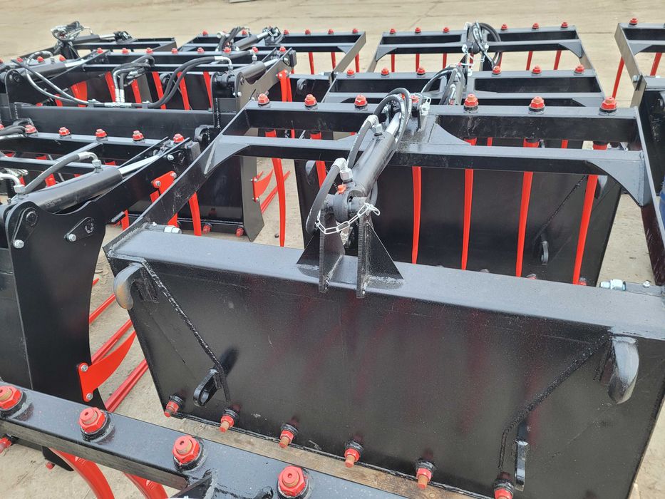 Krokodyl/ Łyżko-krokodyl do tura ciągnika/ ładowacza czołowego/ Łycha