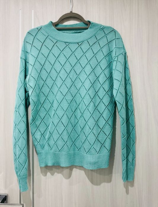 Sweter ze stójką ażurowy miętowy Varlesca uni