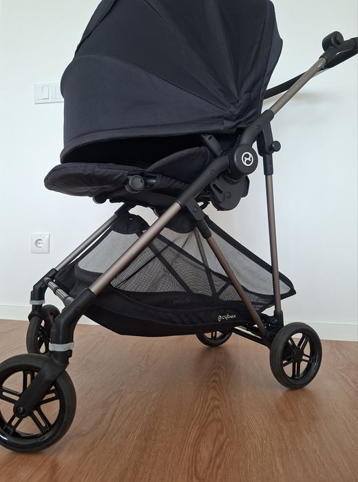 Carrinho Cybex Melio – Deep Black – Como Novo + Adaptadores