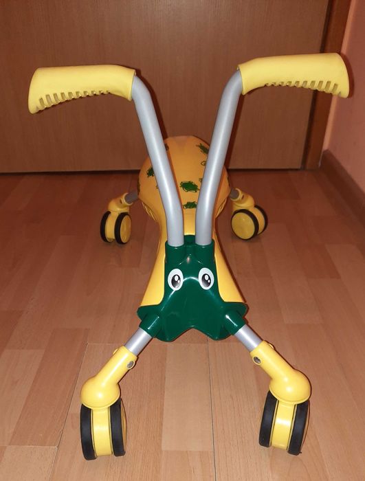 Jeździk Quick Smart Scramble Bug zielono żółty NOWY