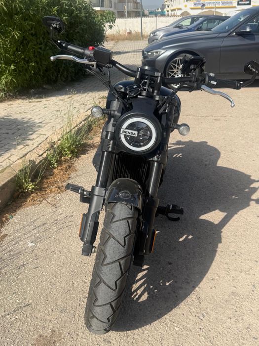 Moto 125 com 6 meses