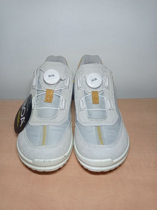 Кросівки ЕССО ВІОМ 35р.