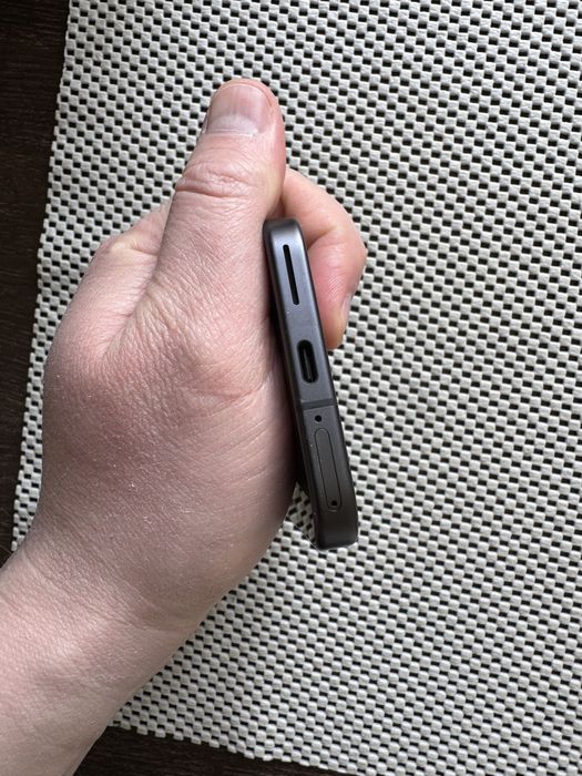 Pixel 9 128gb 100% батарея без блокування