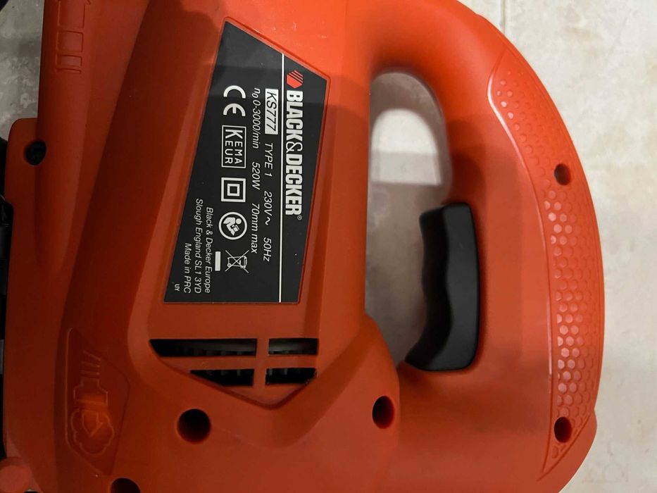 Serra vertical (Tico tico) Black & Decker