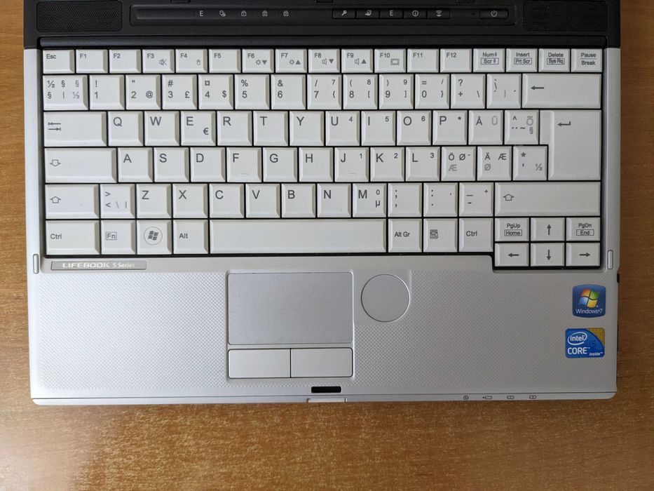 Ноутбук Fujitsu LifeBook S760 i5-520M 2.40Ghz 3Gb RAM 320Gb HDD