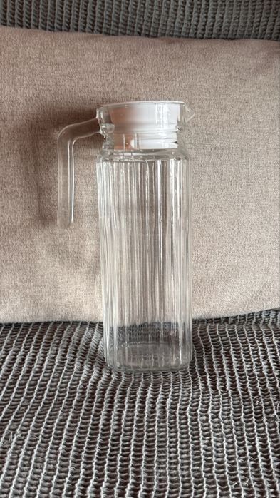 Jarro agua com tampa