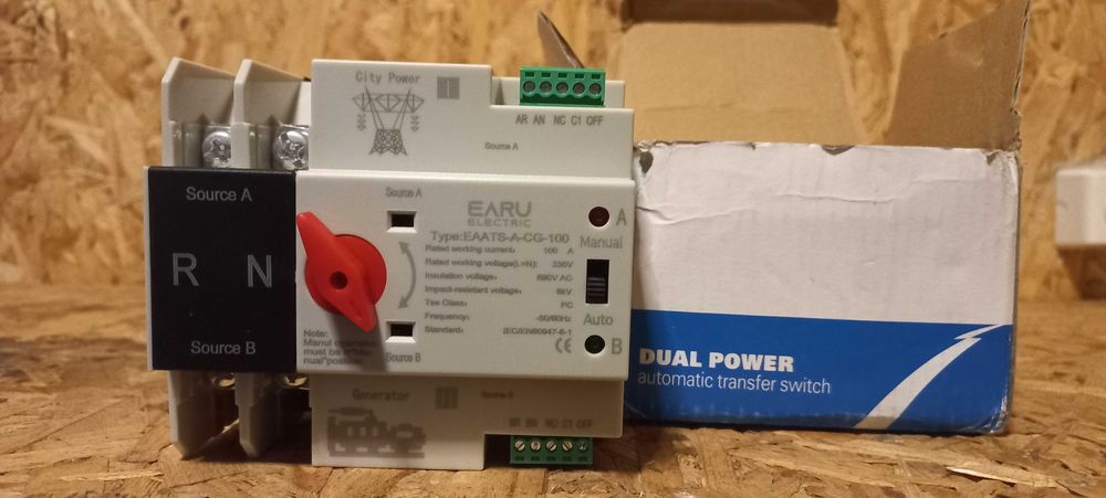 Автомат введення резерву EARU 2P 100A