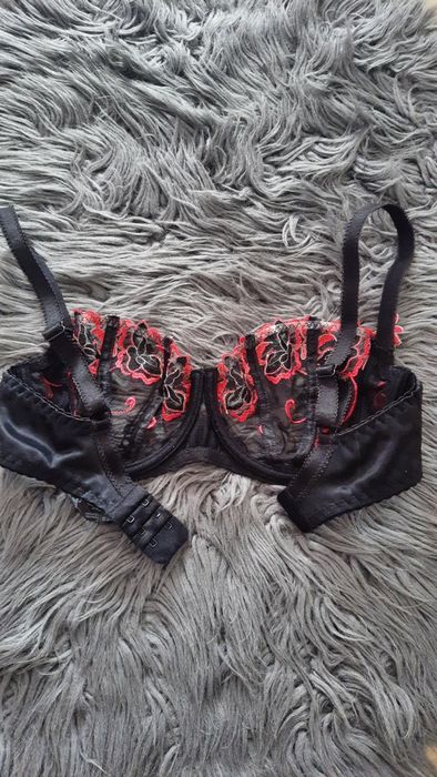 Elegancki biustonosz Gorsenia Lingerie r. 65 D