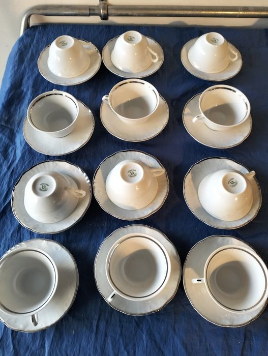 Conjunto de 12 chávenas VA fio prata