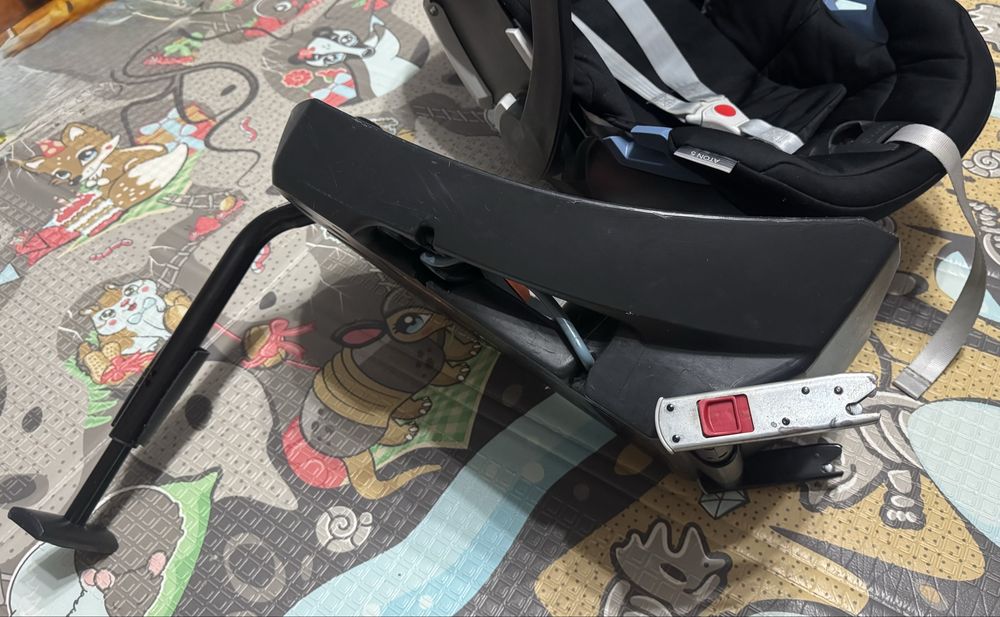 Fotelik z bazą Cybex anton 5