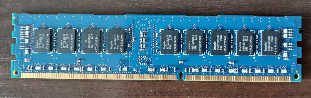 Серверная оперативная память Hynix 4Gb DDR3-1333