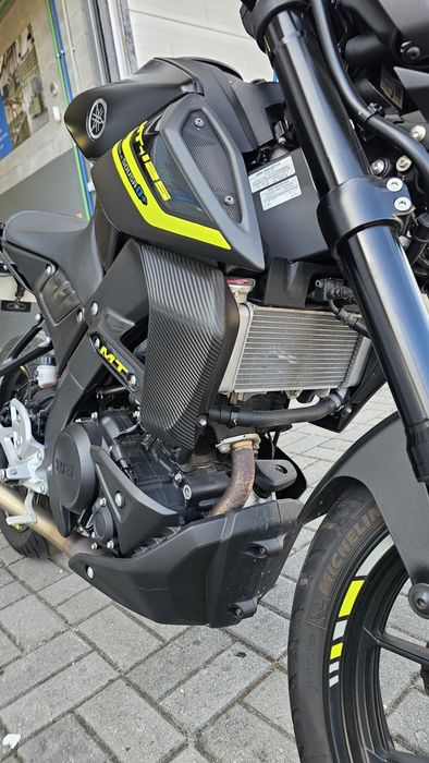 Yamaha MT125 como nova
