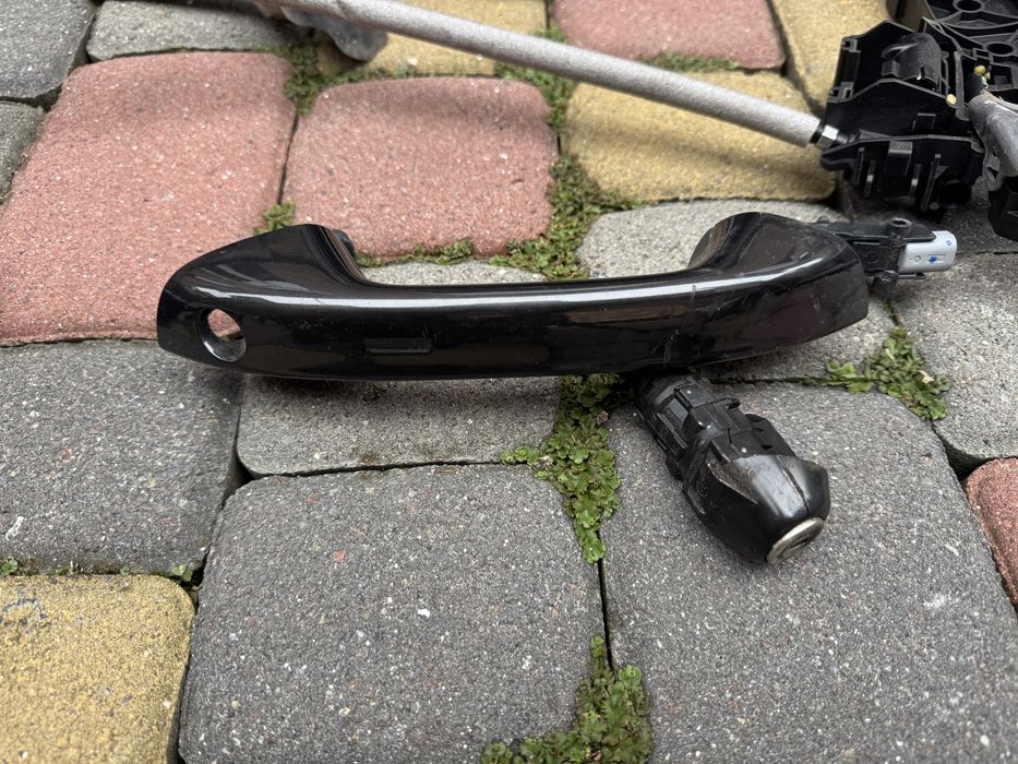 Карта id 3 ручка стіклопідйомник замок проводка огранічітєль дверка