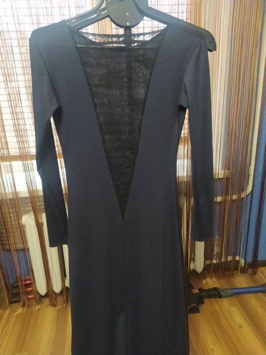 Плаття в пол гіпюрова спина