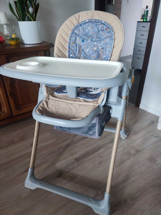 Krzesełko do karmienia Kinderkraft Lastree