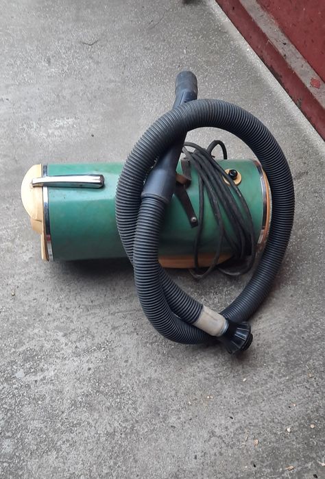 Пррдам пилососб/у