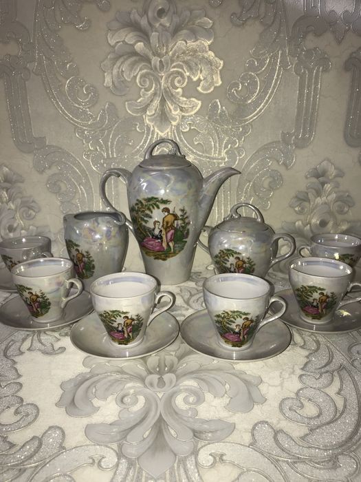 Чайный сервиз на шесть персон