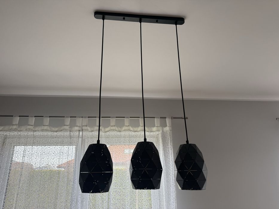 Czarna lampa wisząca stan idealny !!!