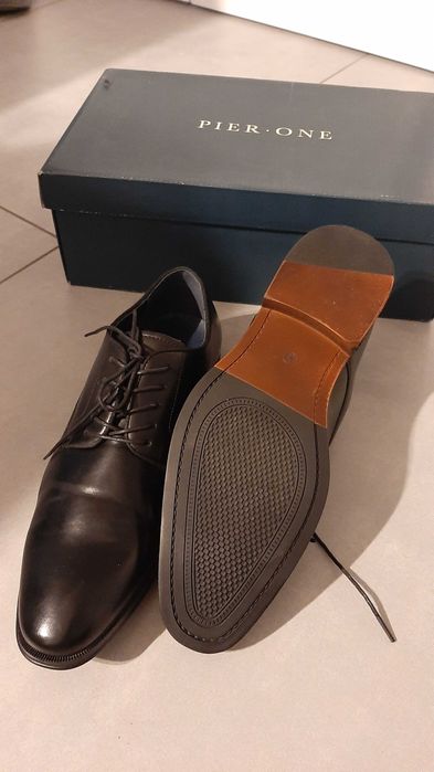 Buty eleganckie r 43 PIER, czarne półbuty.