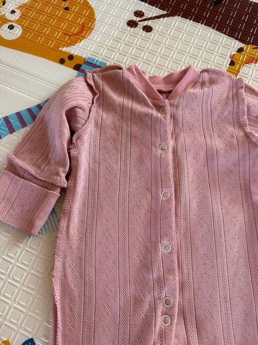 Костюмчик на виписку,  человечки-размер 56см, плюс подарок(новий)