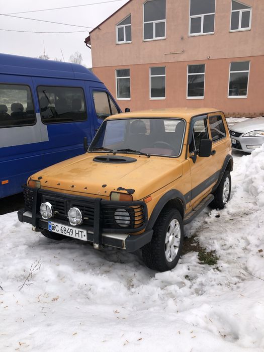 Продам ниву на повному ходу