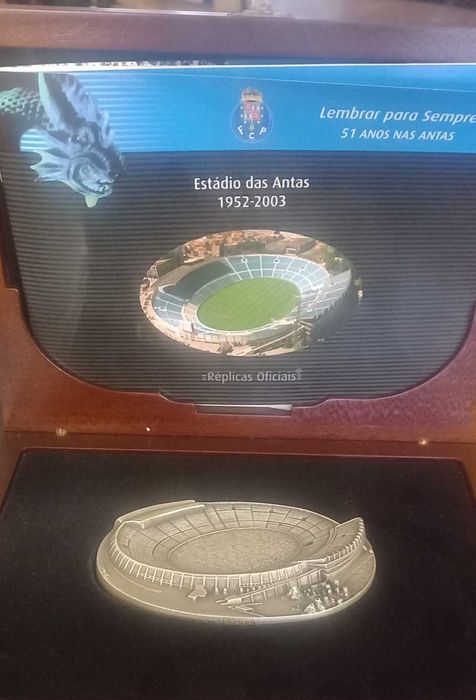 Estádios Futebol em Prata