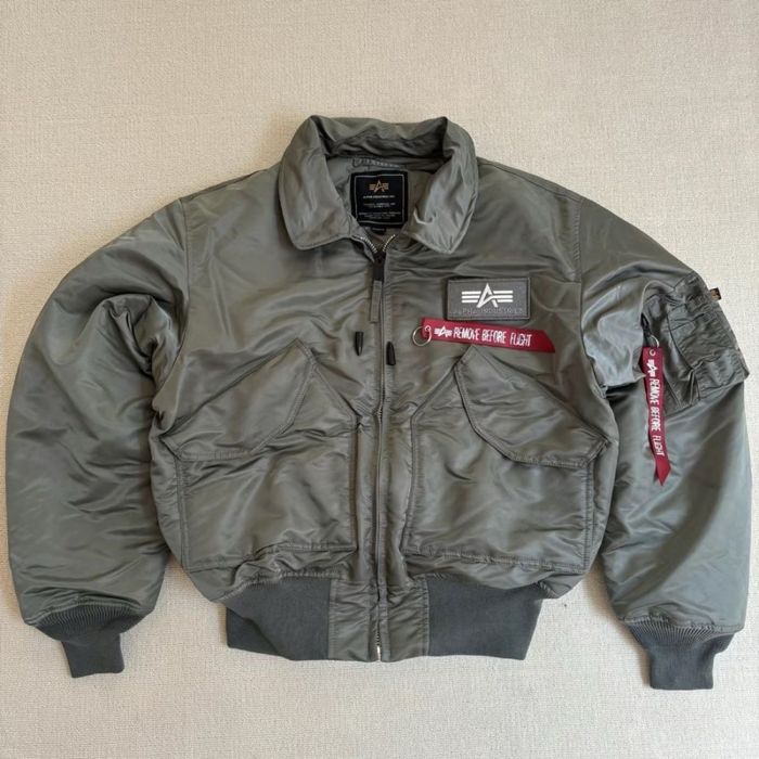 Бомбер Alpha Industries CWU 45 куртка альфа индастиз сву45