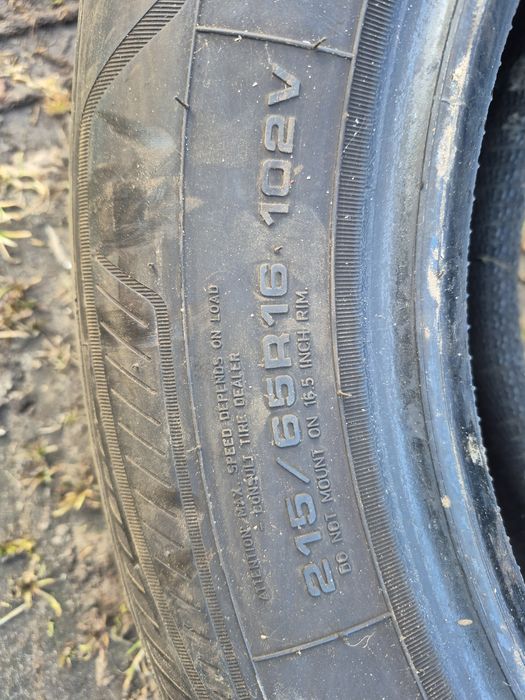Opony całosezonowe 16