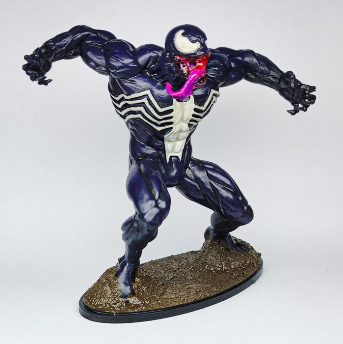Figura Venom *11cm*