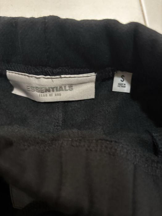 Essentials Black shorts