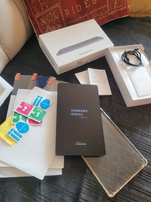 Планшет SAMSUNG Galaxy Tab 7