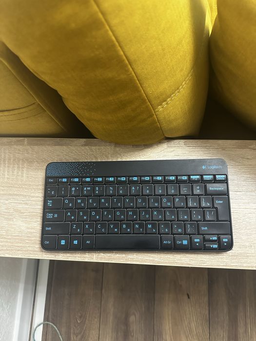 Клавіатура + мишка Logitech бездротові