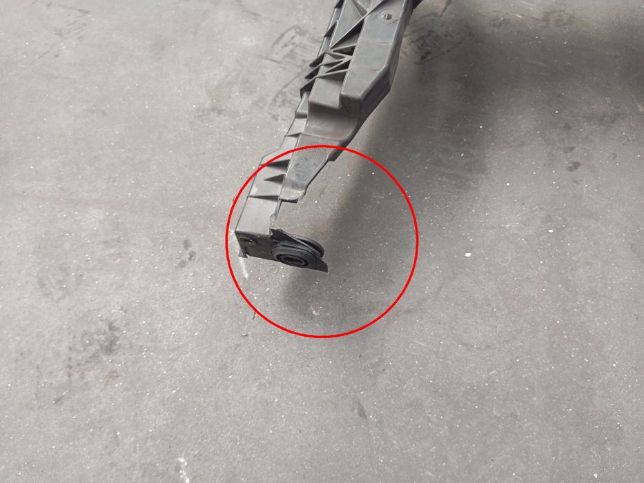 Frente em fibra ou chapa SEAT Leon (5F1)