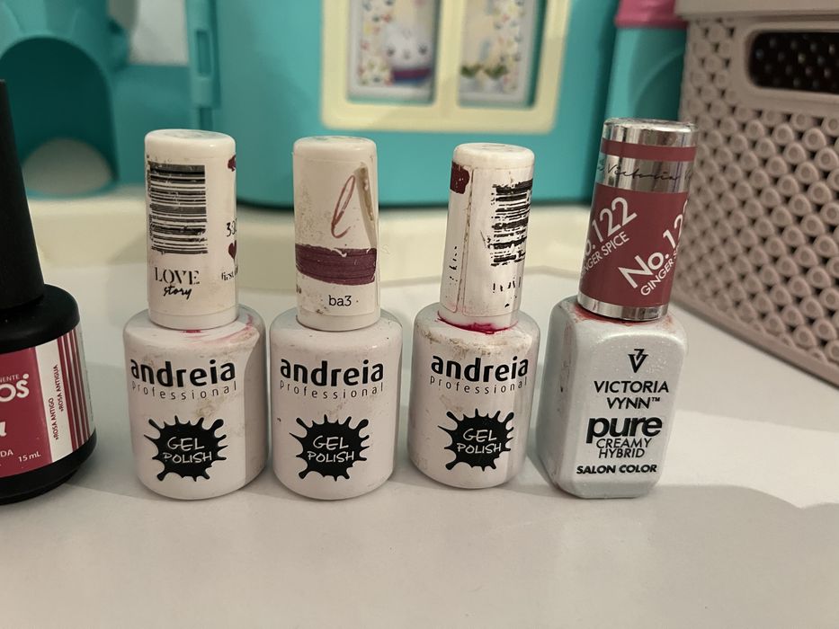 Vernizes gel marca andrei e inocos