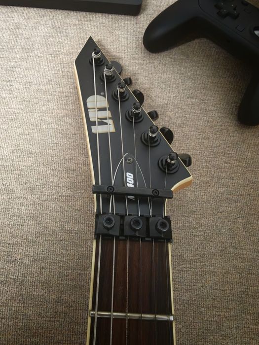 LTD M-400 como nova  poderei aceitar troca