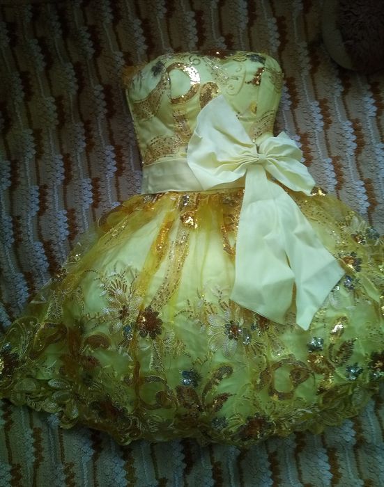 Вечернее выпускное платье