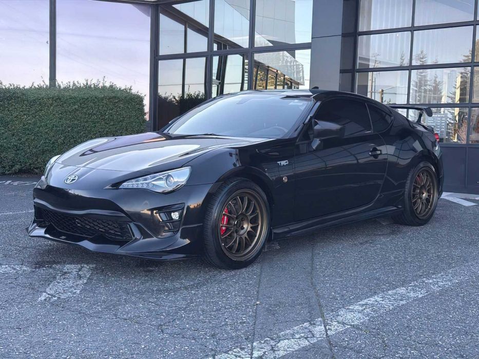 Toyota 86      2018