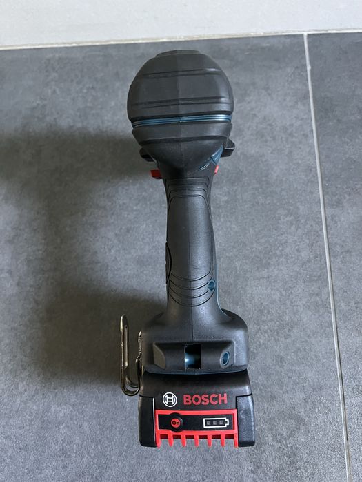 Безщітковий акум.Ударний шуруповерт Bosch GSB 18V-110C